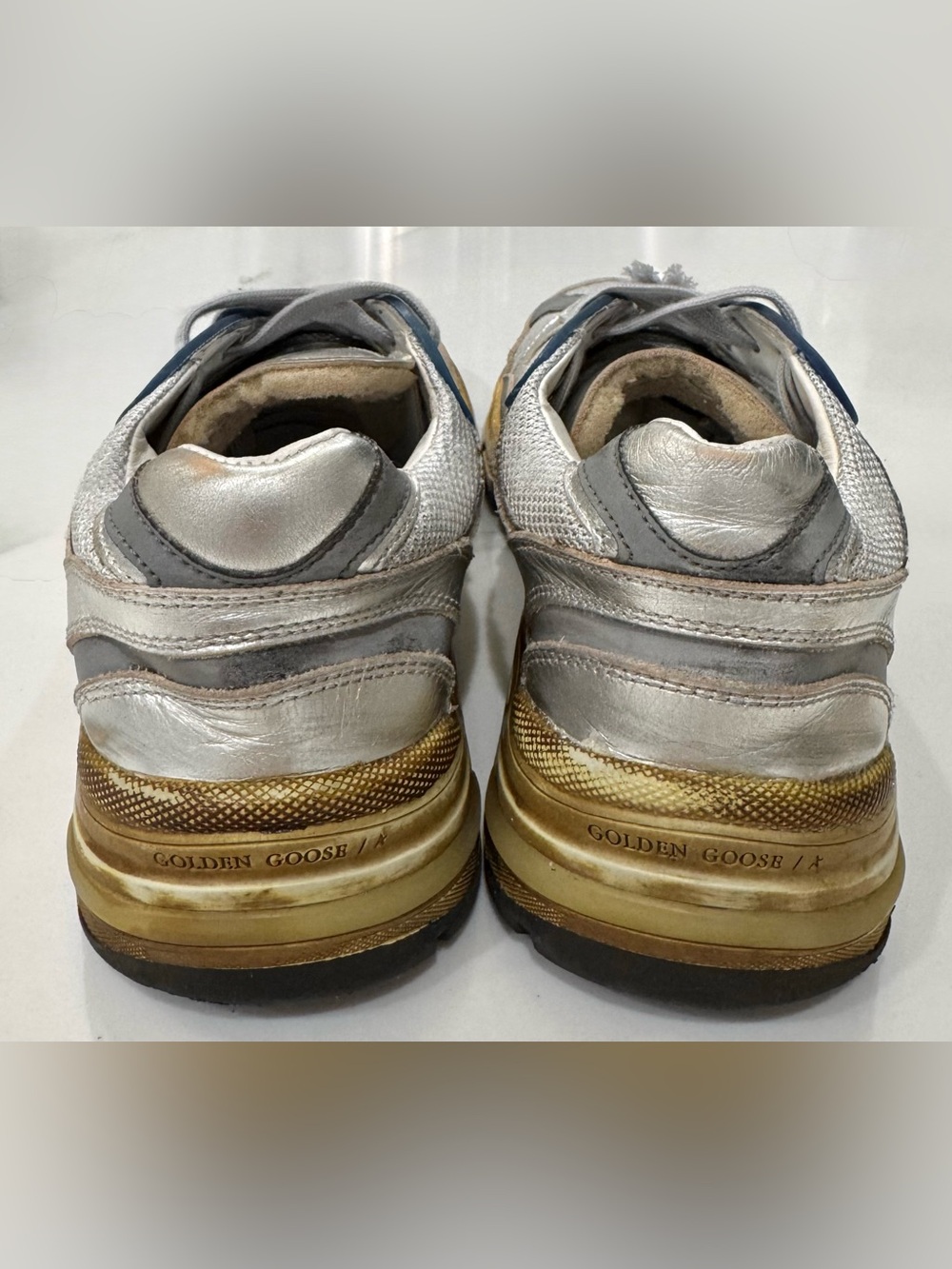 Golden Goose Women's Size 36 Dad-Star in silver laminated leather and mesh - Picture 11 of 15